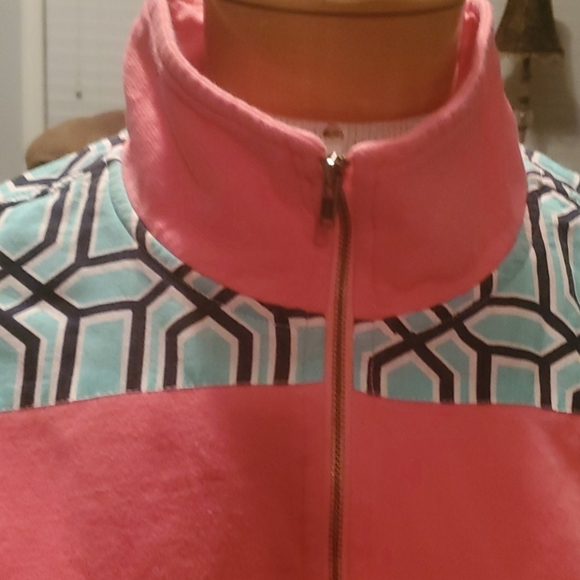 Simply Southern Pullover Size small - Picture 4 of 7